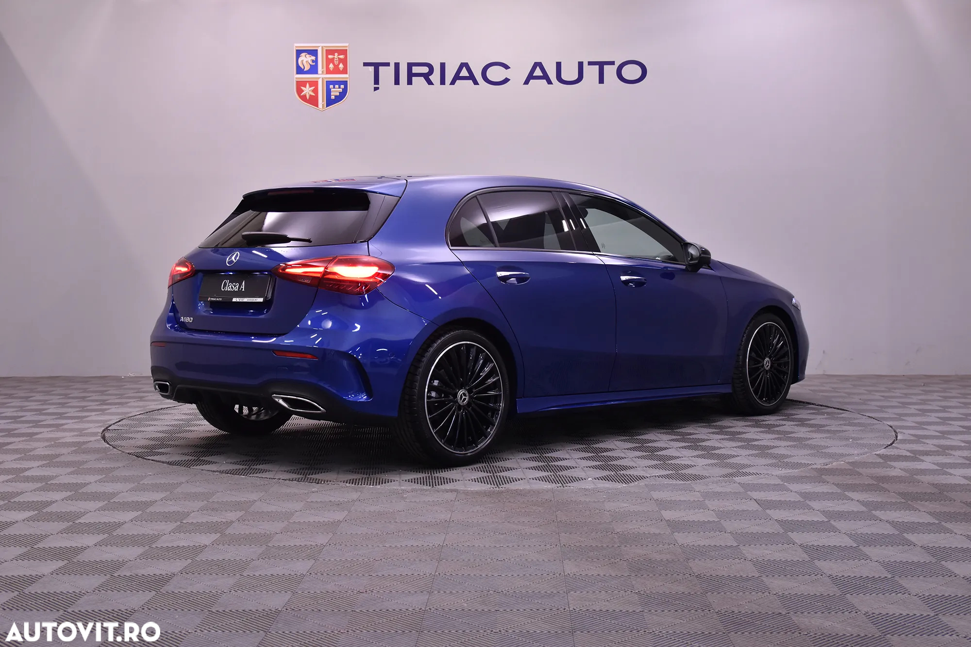Mercedes-Benz A 180 MHEV 7G-DCT - 5