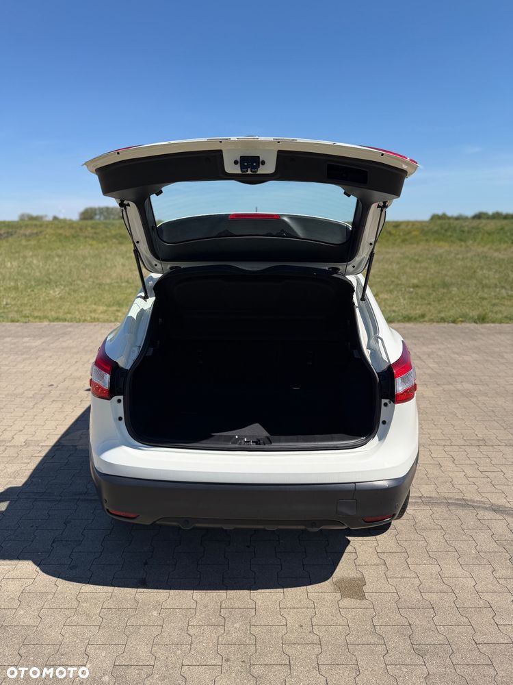 Nissan Qashqai 1.2 DIG-T N-Vision - 13