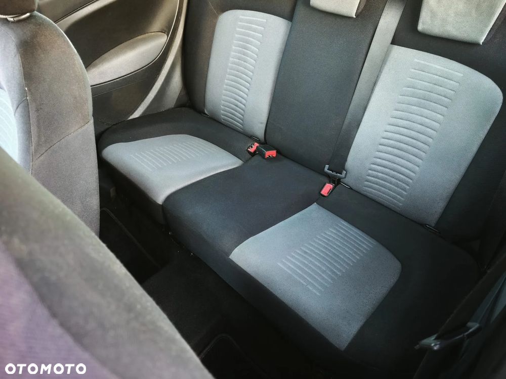 Fiat Grande Punto - 9