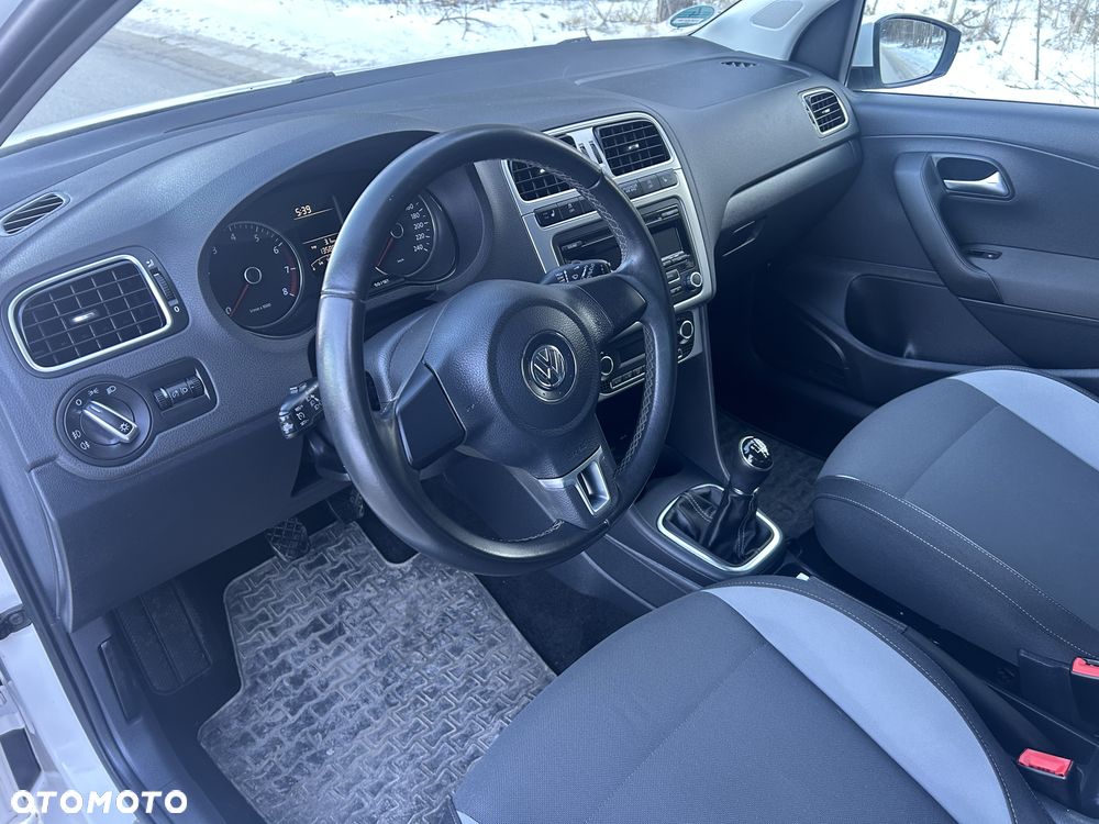 Volkswagen Polo 1.2 TSI Blue Motion Technology Life - 16