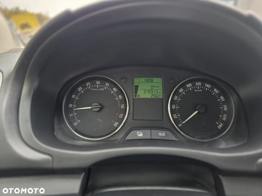 Skoda Fabia 1.6 TDI DPF Active - 33