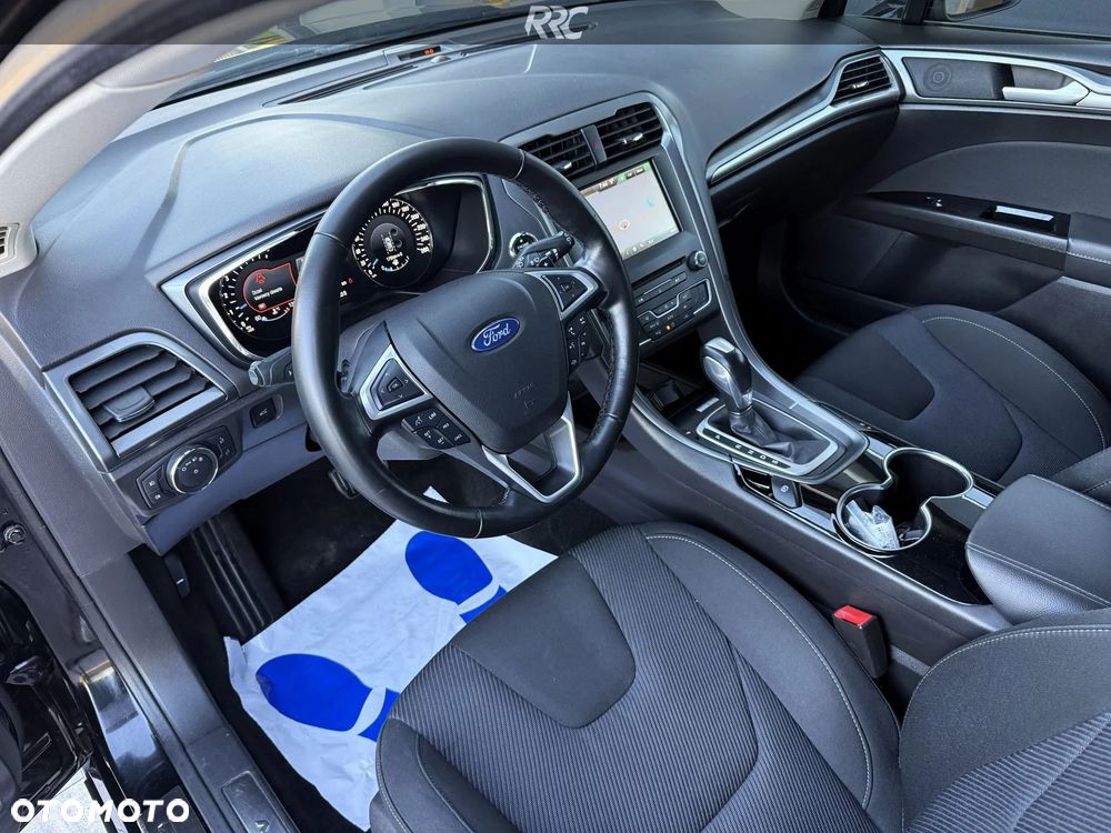 Ford Mondeo 2.0 TDCi Titanium PowerShift - 23
