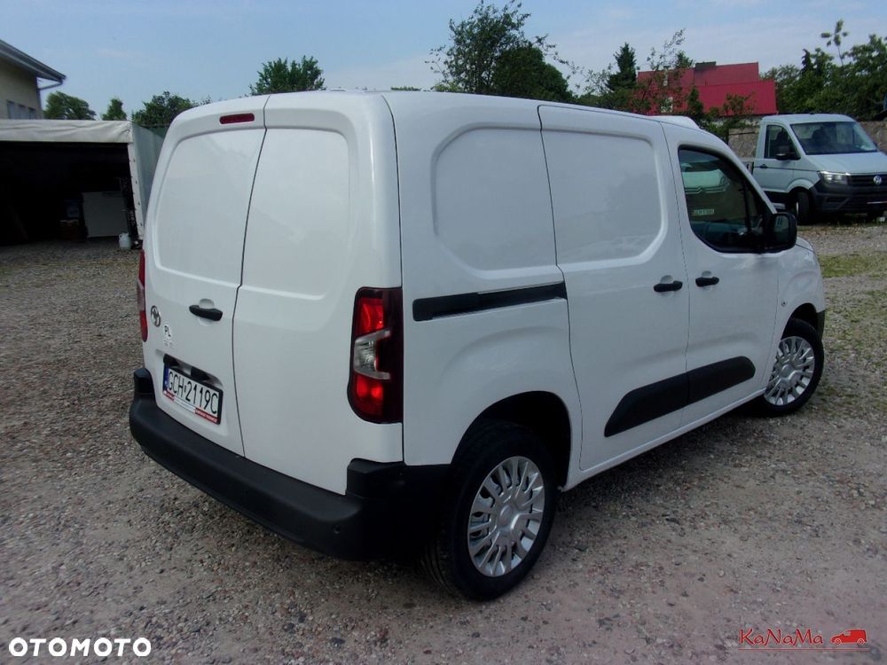 Toyota Proace City - 11