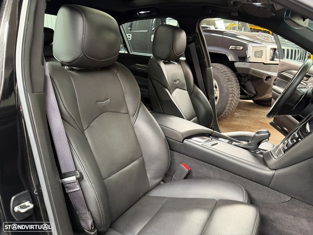 Cadillac CTS 2.0 Turbo AT Premium - 26