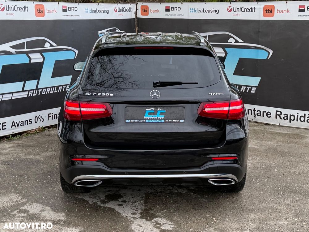 Mercedes-Benz GLC 250 d 4MATIC 9G-TRONIC AMG Line - 38