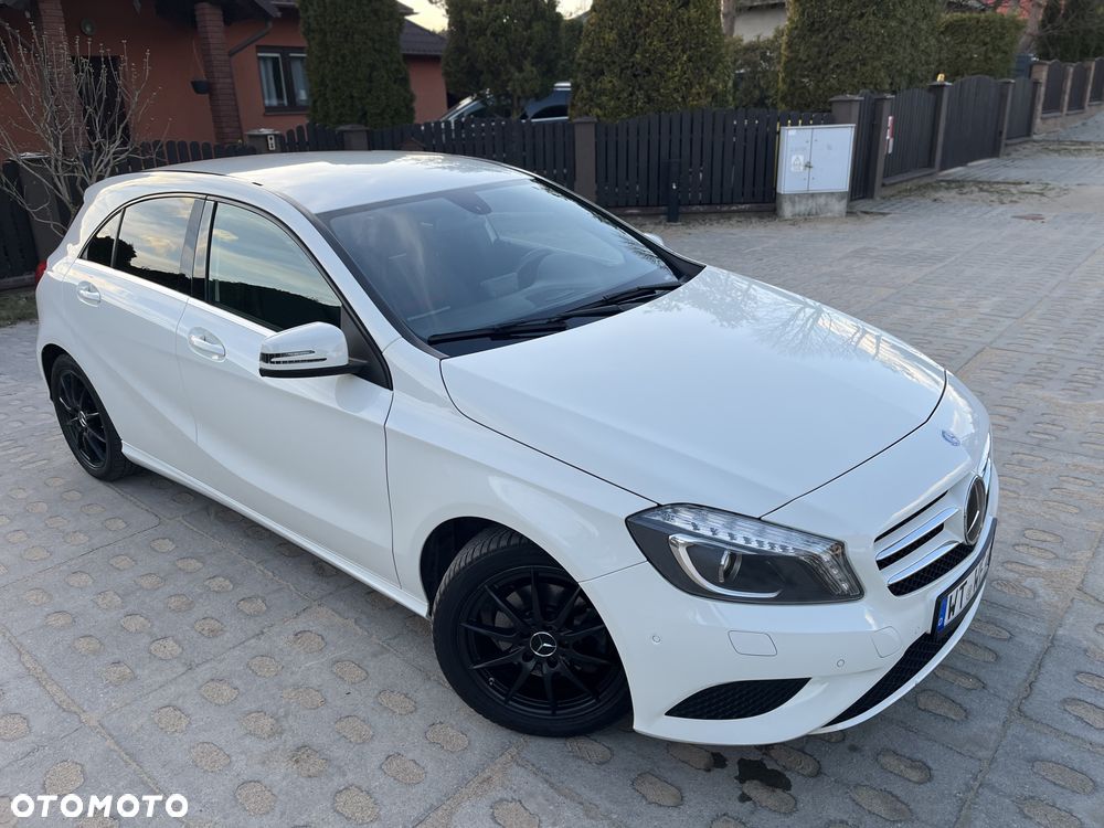 Mercedes-Benz Klasa A 180 7G-DCT Activity Edition - 37