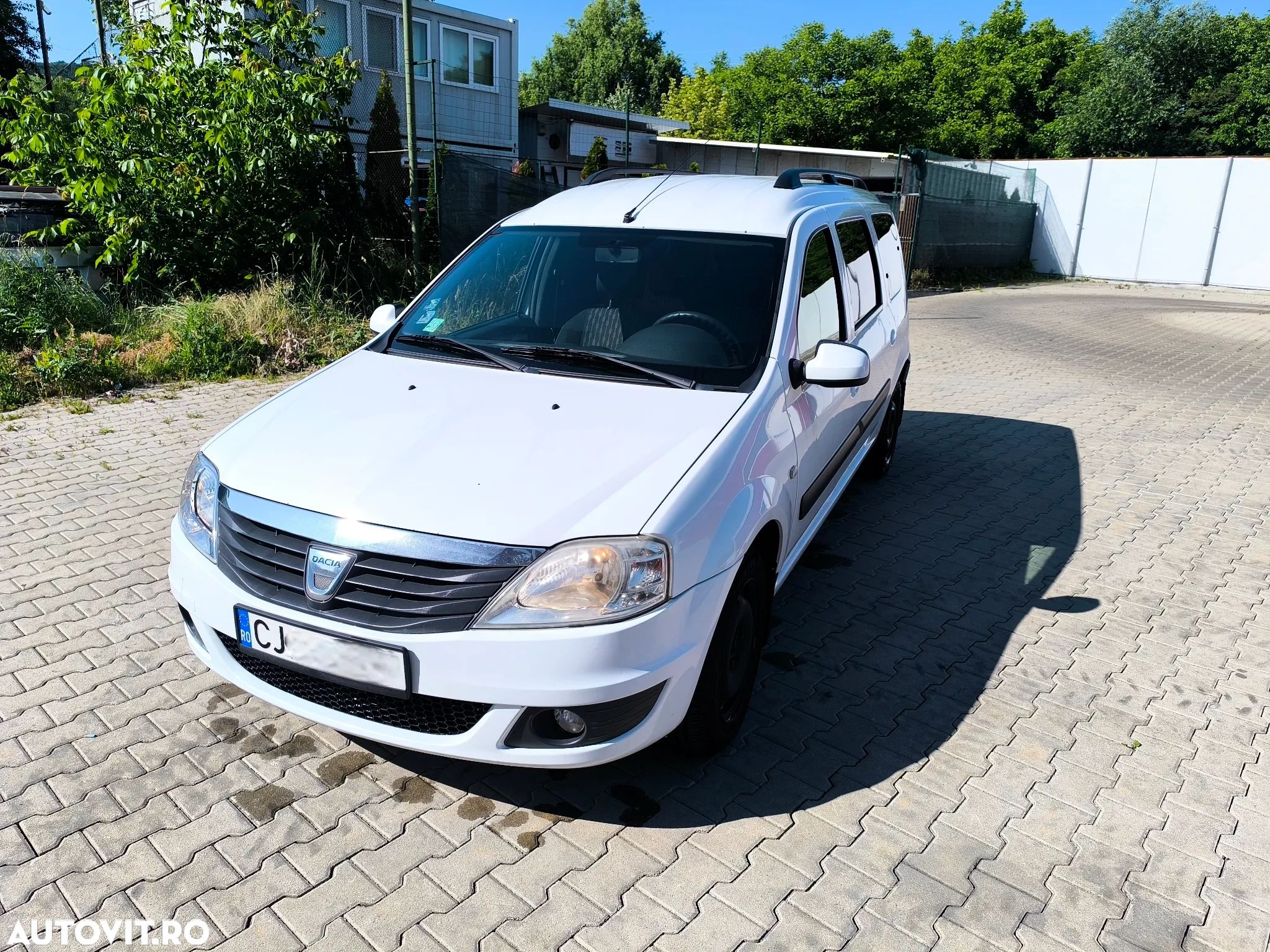 Dacia Logan MCV 1.5 dCi Laureate - 1