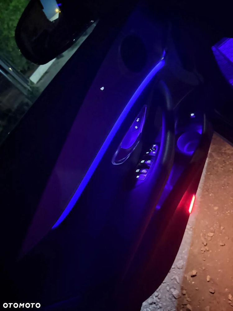 Mercedes-Benz Klasa E 300 de 4Matic 9G-TRONIC Avantgarde - 9