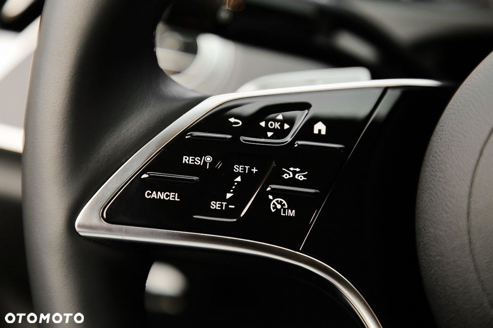 Mercedes-Benz Klasa E 200 mHEV Avantgarde 9G-Tronic - 17