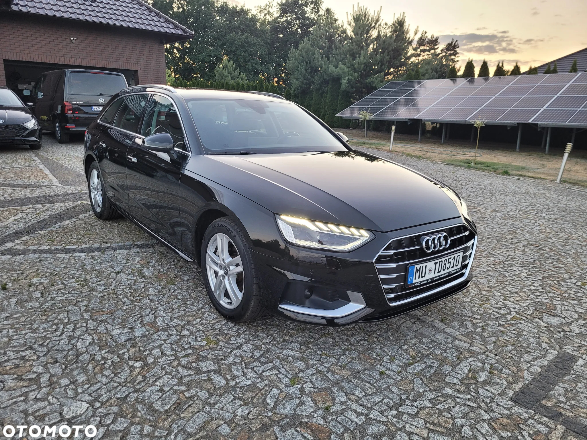 Audi A4 Avant 40 TFSI S tronic - 2