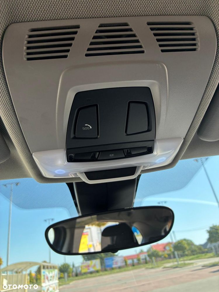 BMW X1 xDrive18d - 6
