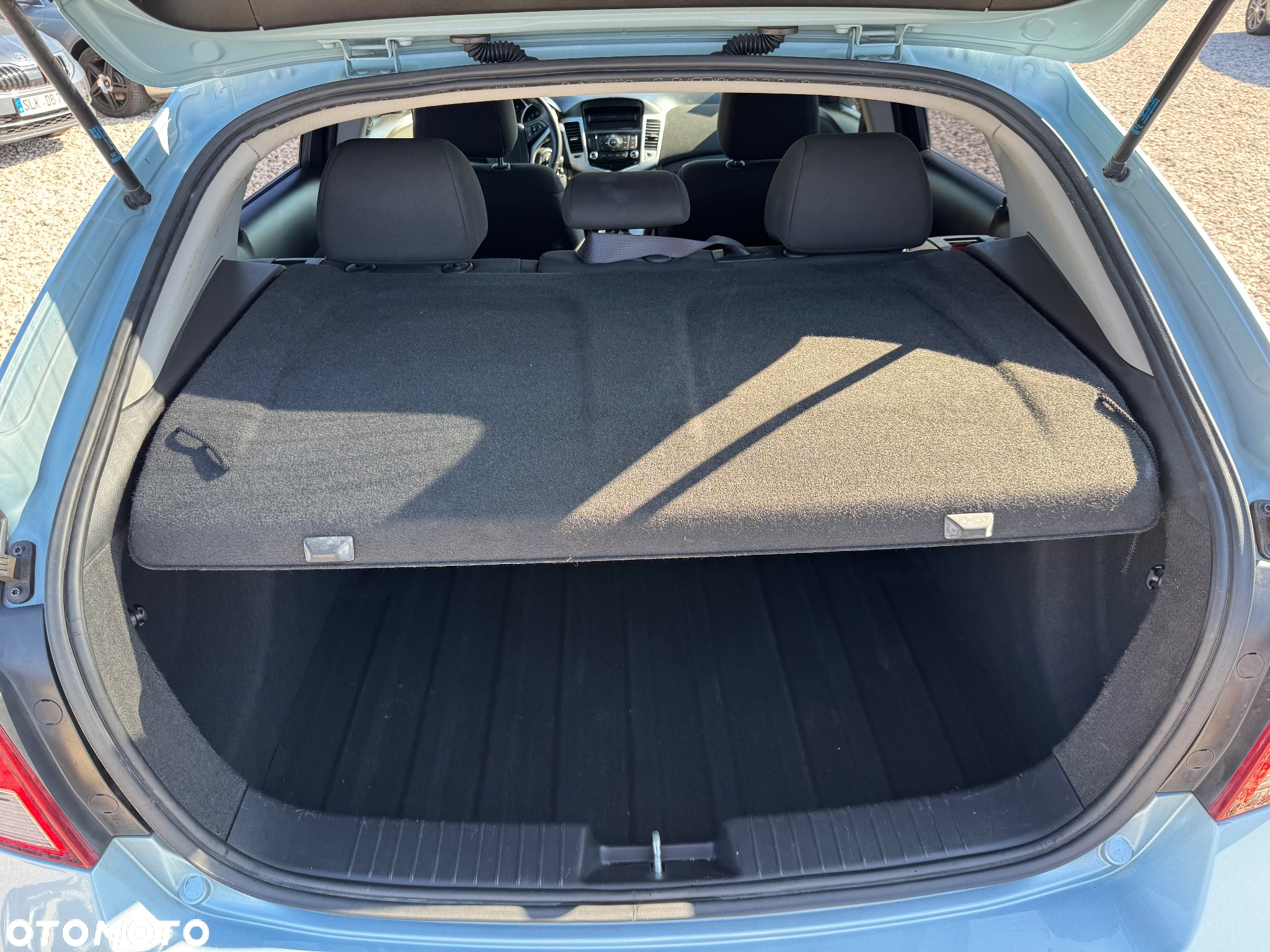 Chevrolet Cruze - 14