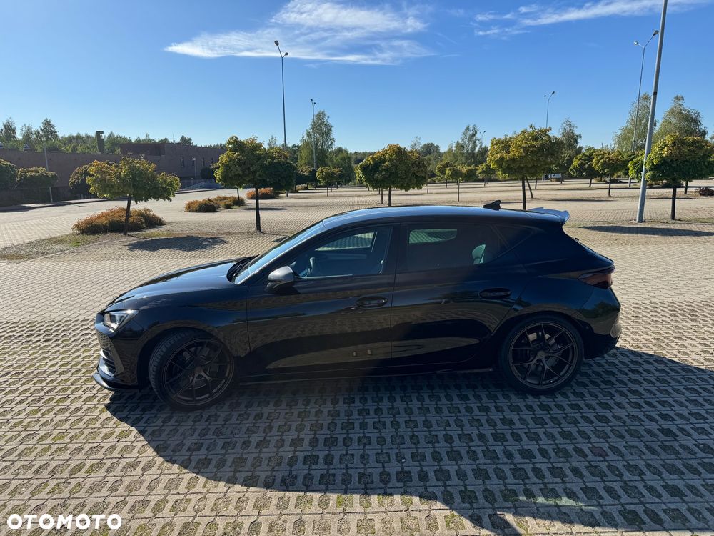 Cupra Leon 2.0 TSI DSG - 4