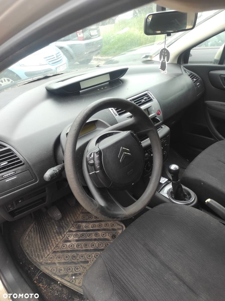 Citroën C4 1.4 16V SX - 4