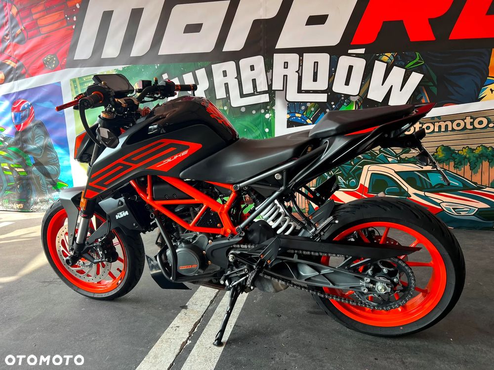 KTM Duke - 17