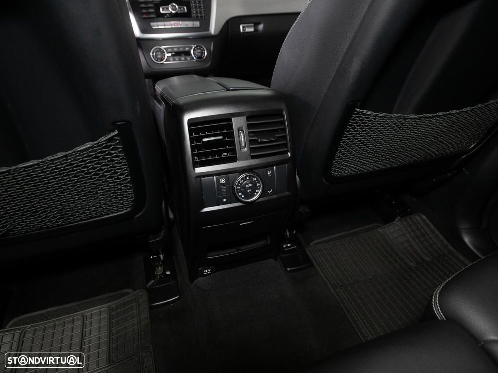 Mercedes-Benz ML 350 — fotografia 13