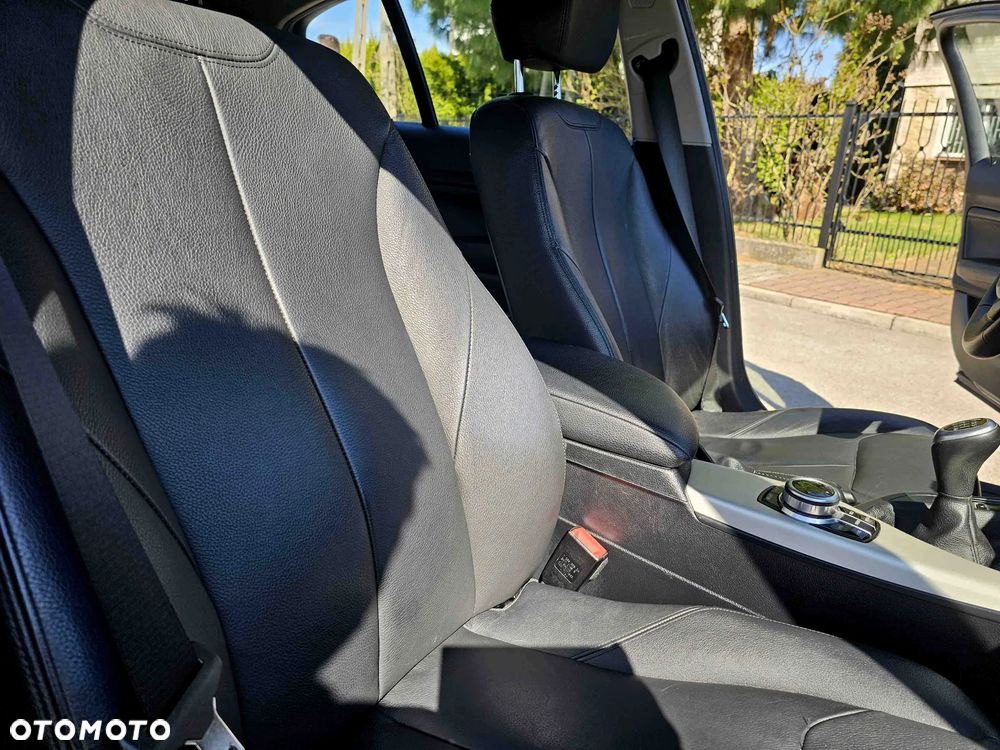 BMW Seria 1 118i Edition Metropolitan - 25