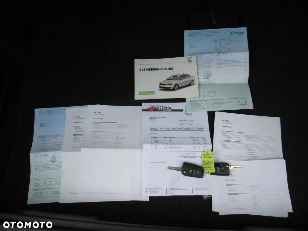 Skoda Octavia 2.0 TDI DSG RS - 8