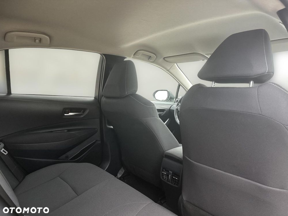 Toyota Corolla - 12