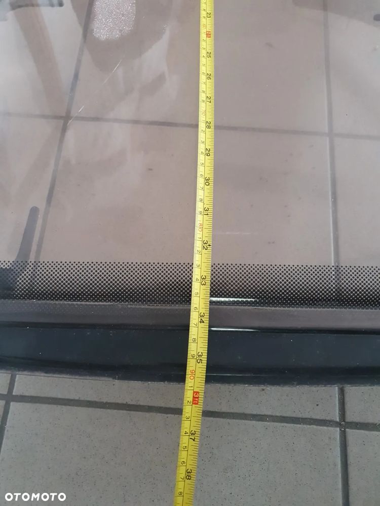 Okno uchylne szyba do przyczep kempingowych Elddis Typhoon 2000 - 2002 - 5