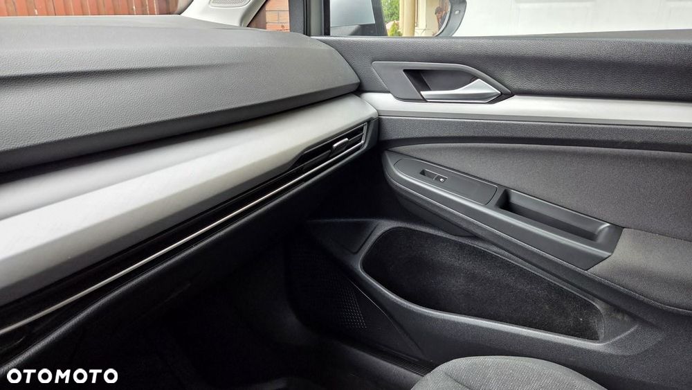 Volkswagen Golf 1.5 TSI OPF Life - 28