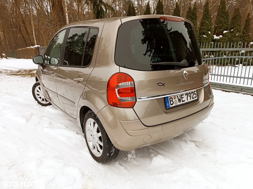 Renault Modus Grand 1.2 16V Night and Day - 3