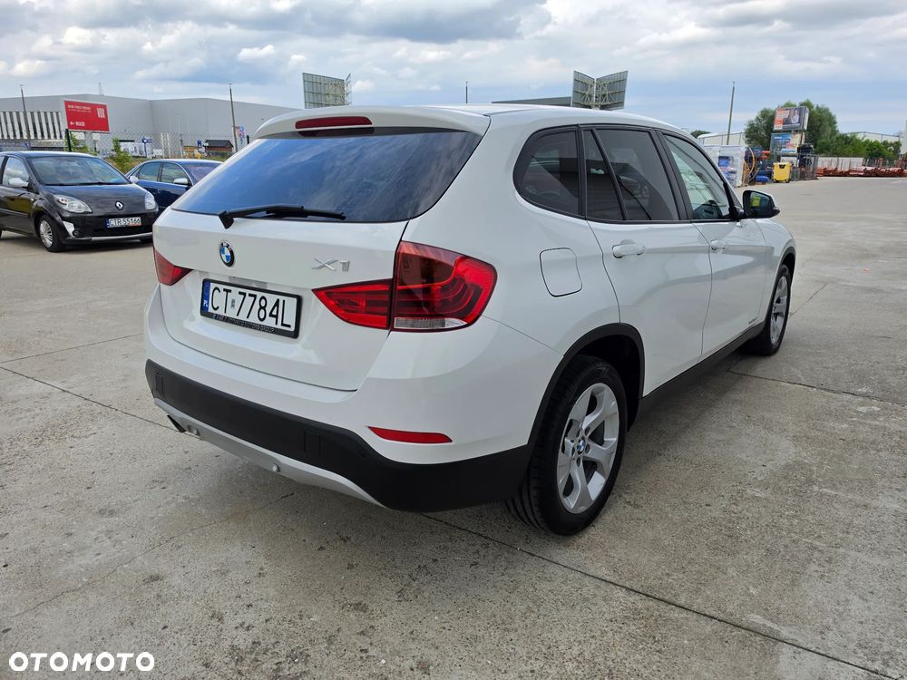 BMW X1 xDrive18d - 6