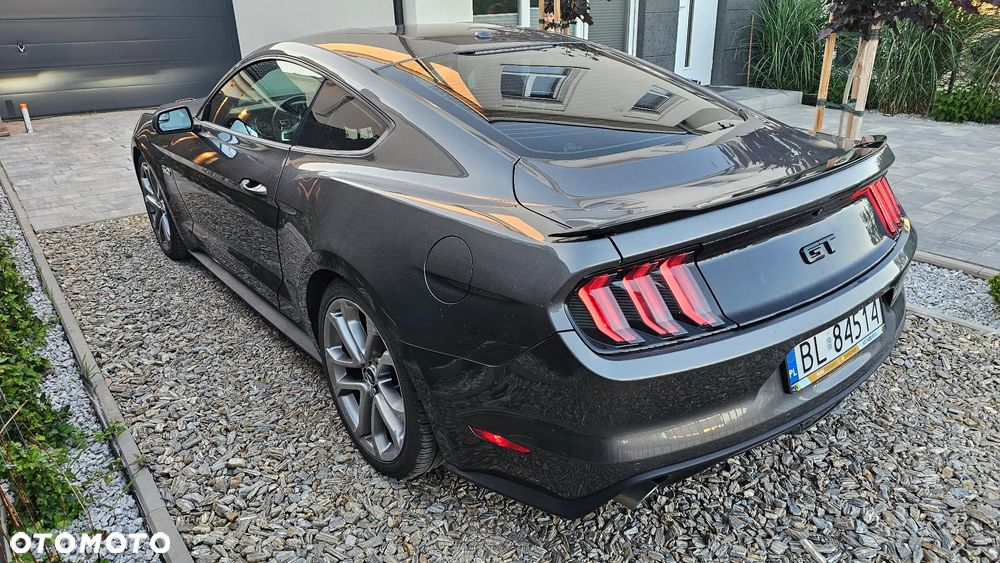Ford Mustang 5.0 V8 GT - 4