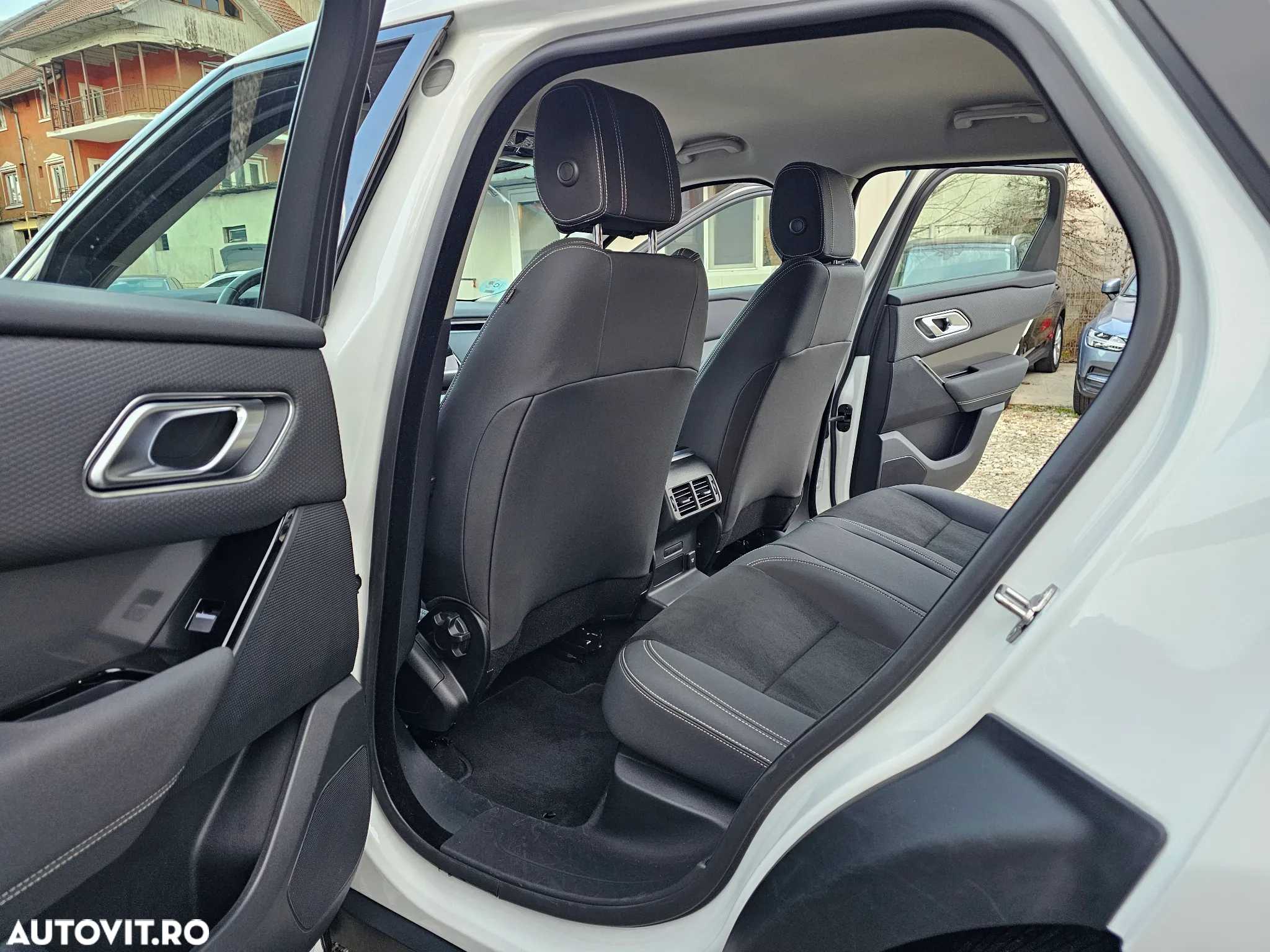 Land Rover Range Rover Velar - 23