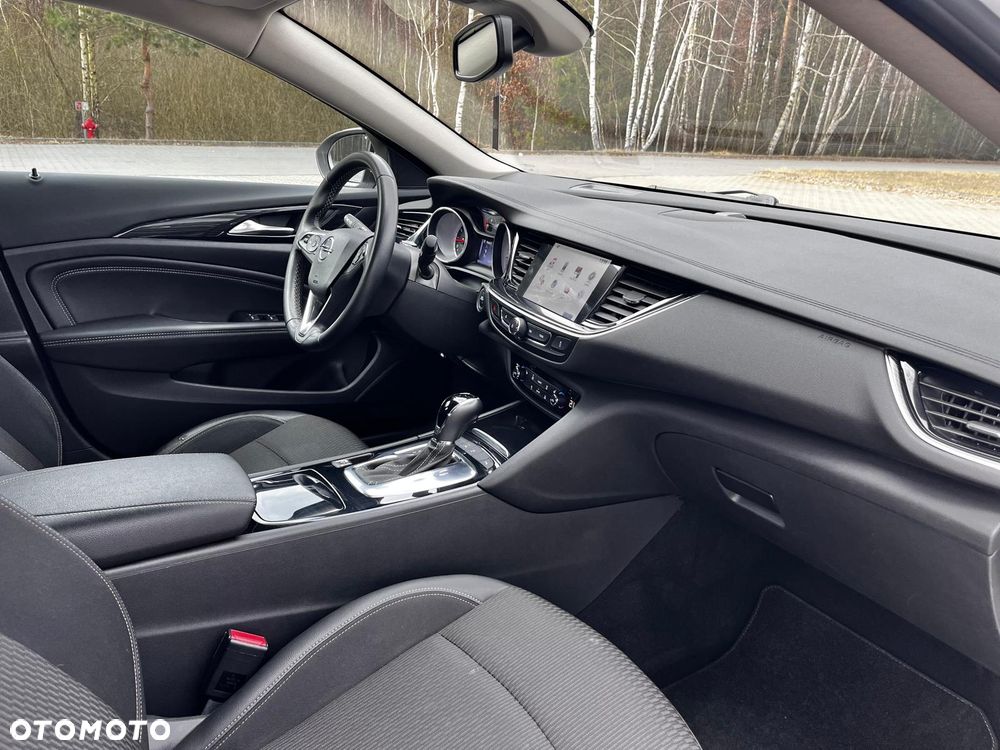 Opel Insignia 1.5 T Elite S&S - 9