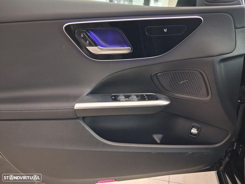 Mercedes-Benz C 300 de Avantgarde - 8