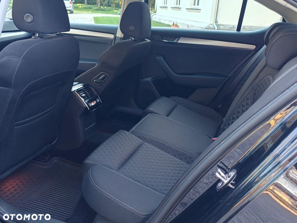 Skoda Superb 2.0 TSI 4x4 DSG Style - 21