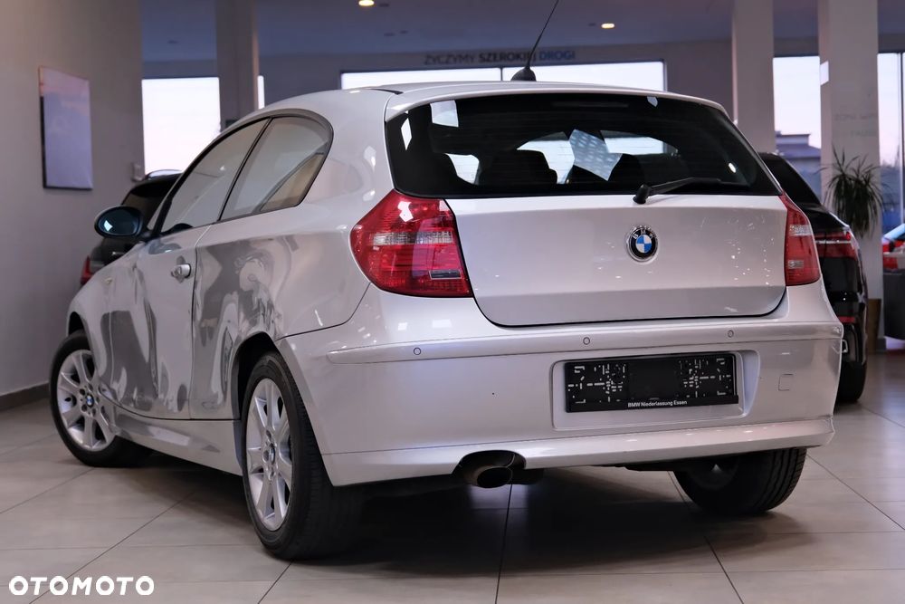 BMW Seria 1 118d DPF - 16