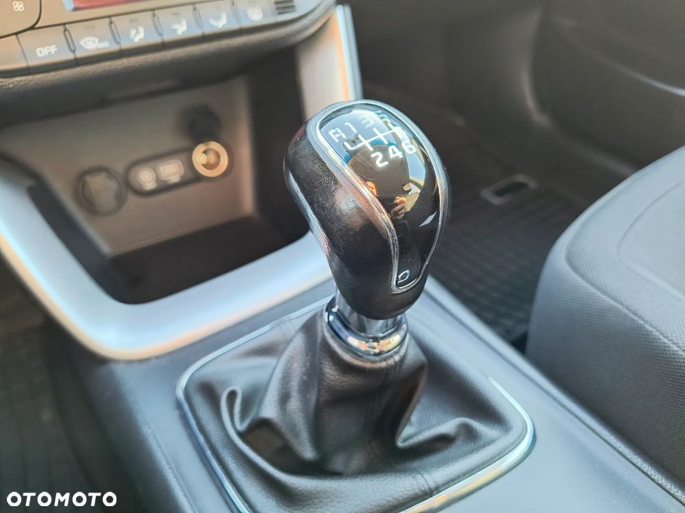 Kia Ceed 1.6 CRDi M - 24