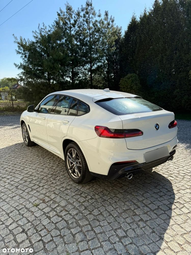 BMW X4 xDrive20i sport - 3