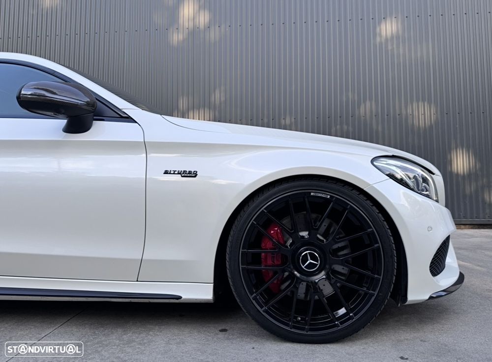 Mercedes-Benz C 43 AMG 4Matic 9G-TRONIC Night Edition - 39
