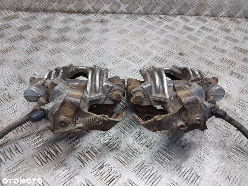 ZACISK HAMULCOWY LEWY + PRAWY TYŁ ASTRA G ZAFIRA A - 4