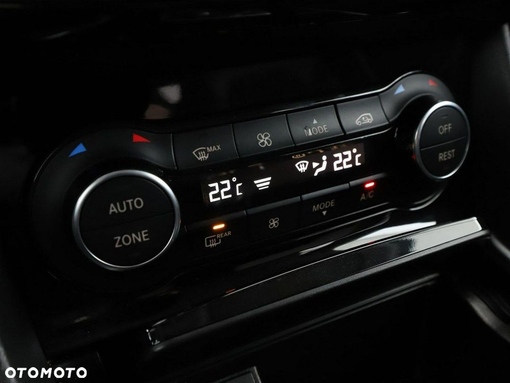 Infiniti Q30 1.5d DCT Premium - 26