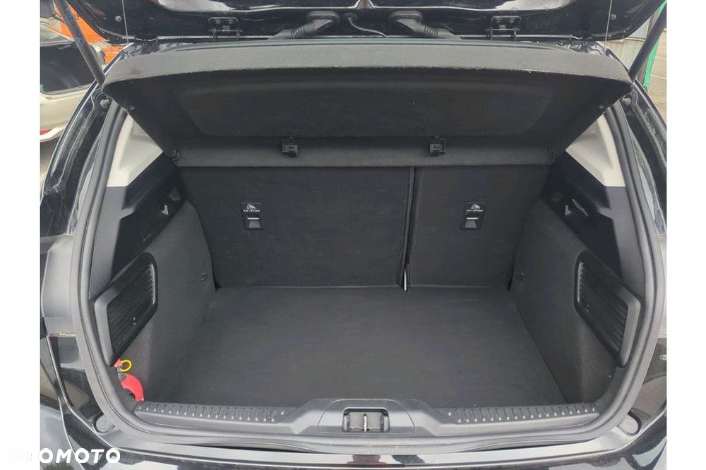 Ford Focus 1.0 EcoBoost Titanium - 9