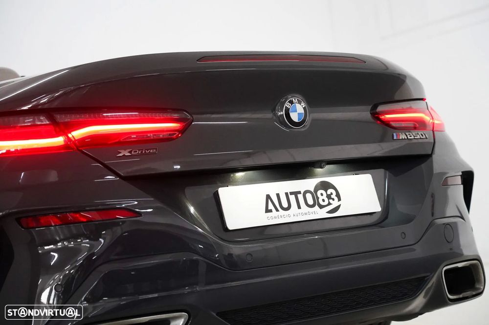 BMW M850i xDrive - 36