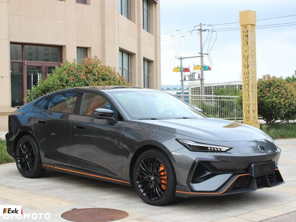 Changan UNI-V - 4