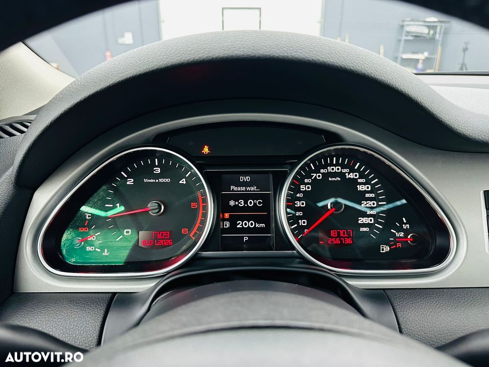 Audi Q7 3.0 TDI DPF Quattro Tiptronic - 18