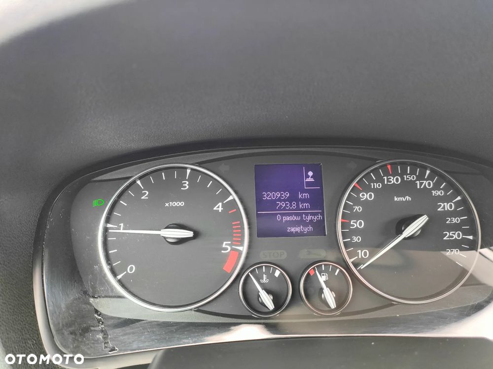 Renault Laguna Grandtour dCi 150 FAP GT - 9