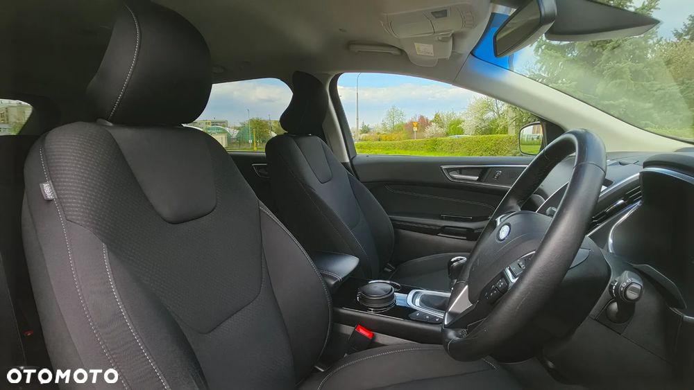 Ford Edge 2.0 TDCi 4x4 Titanium - 33