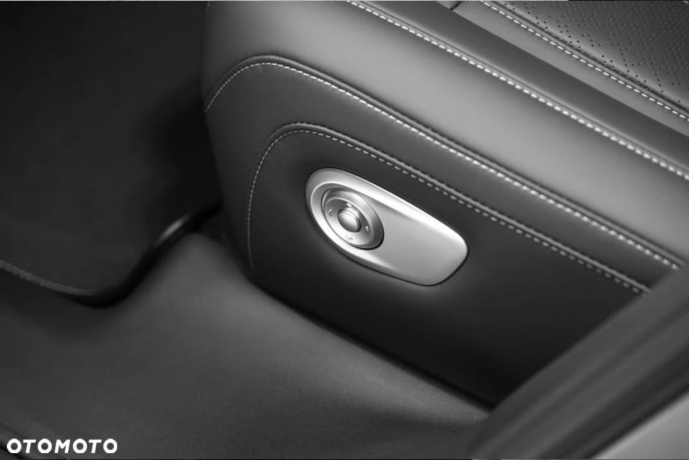 XPeng G9 98 kWh AWD Performance - 31