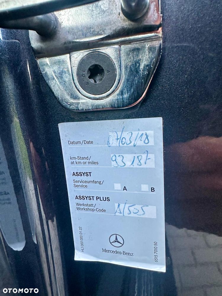 Mercedes-Benz Klasa E 250 BlueEFFICIENCY 7G-TRONIC Avantgarde - 18