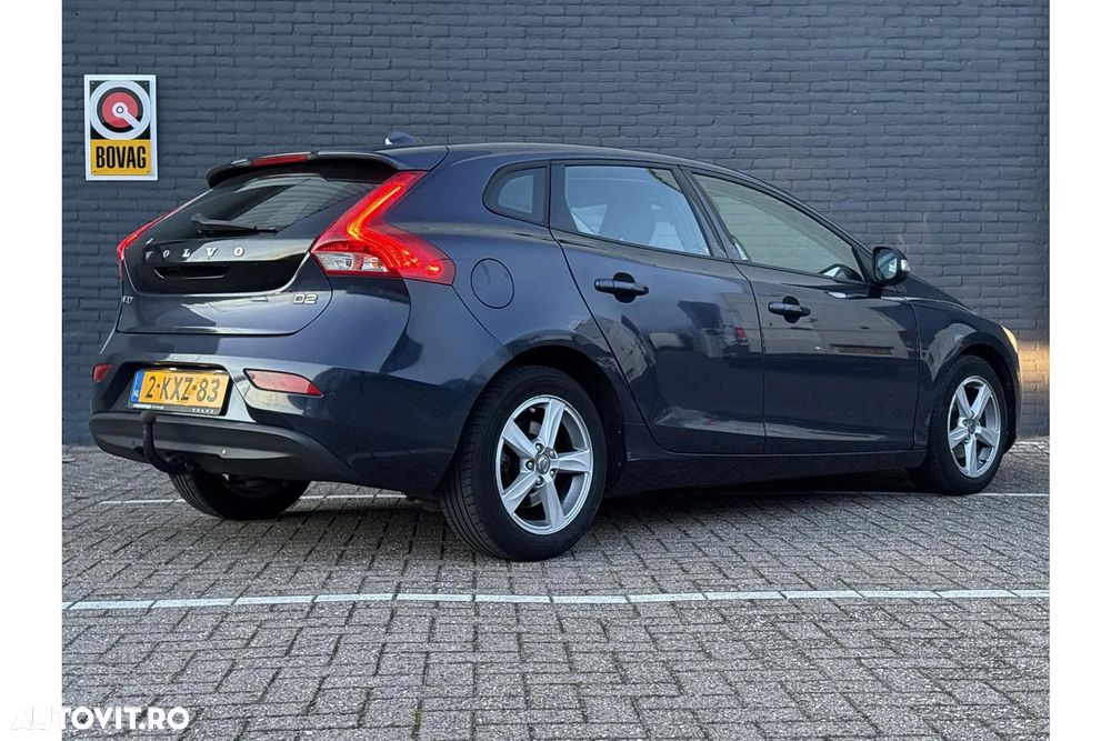 Volvo V40 D2 - 1