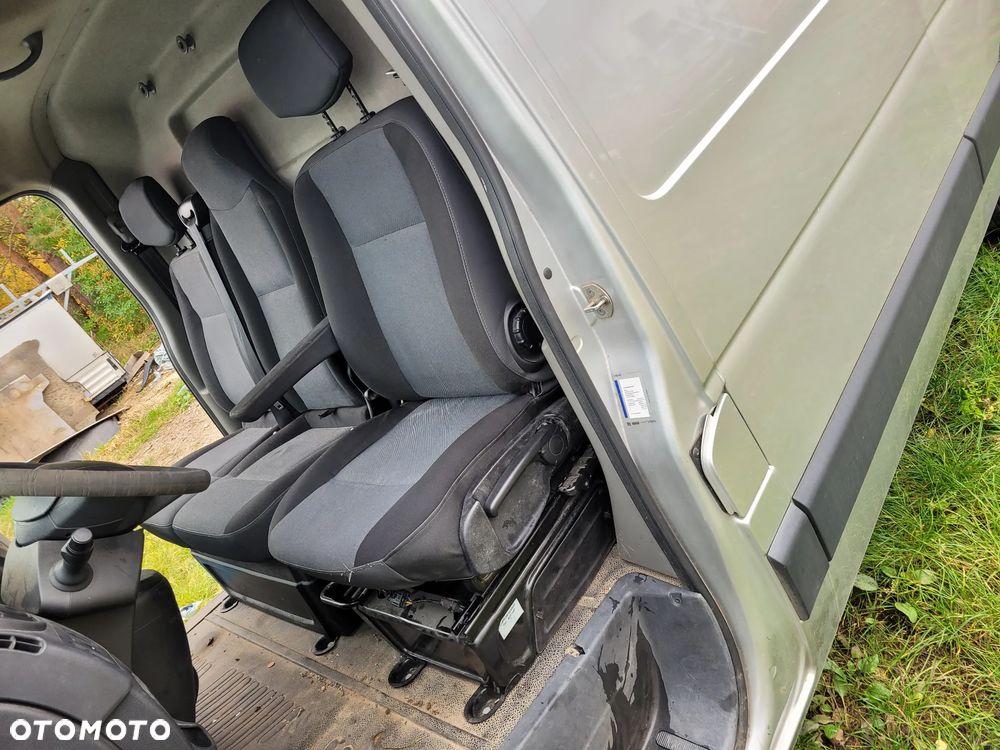Renault Master - 18