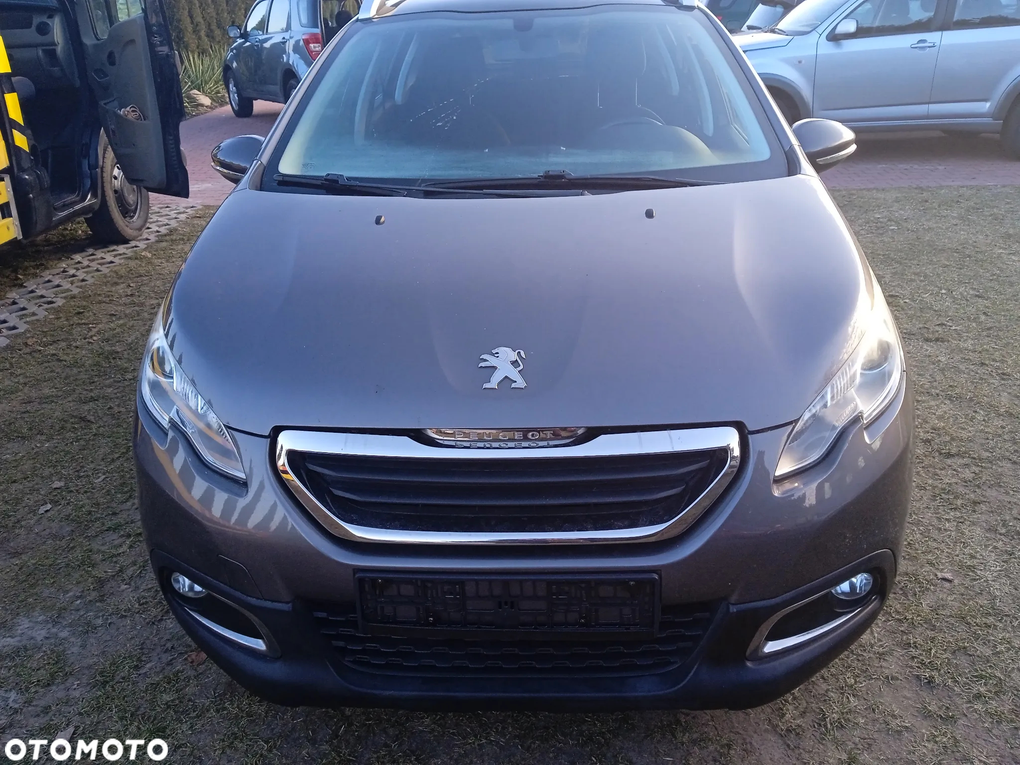 Peugeot 2008 1.2 Pure Tech Active - 14
