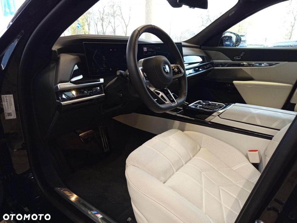 BMW Seria 7 - 2